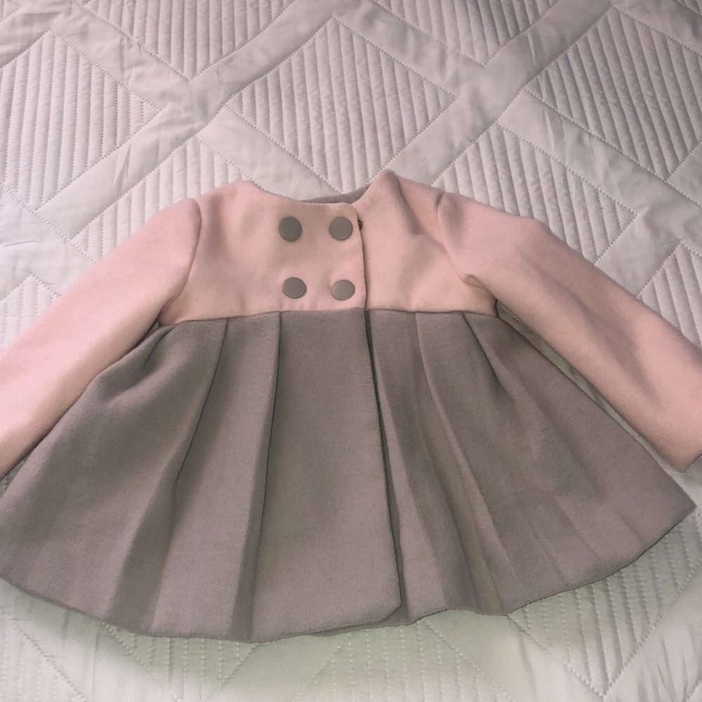 Tahari Baby Coat Size 12month . Pink& Grey . 4 Snap closure. Holidays church